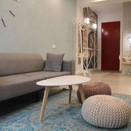 Cozy Apartment In Vake Tiflis Exterior foto